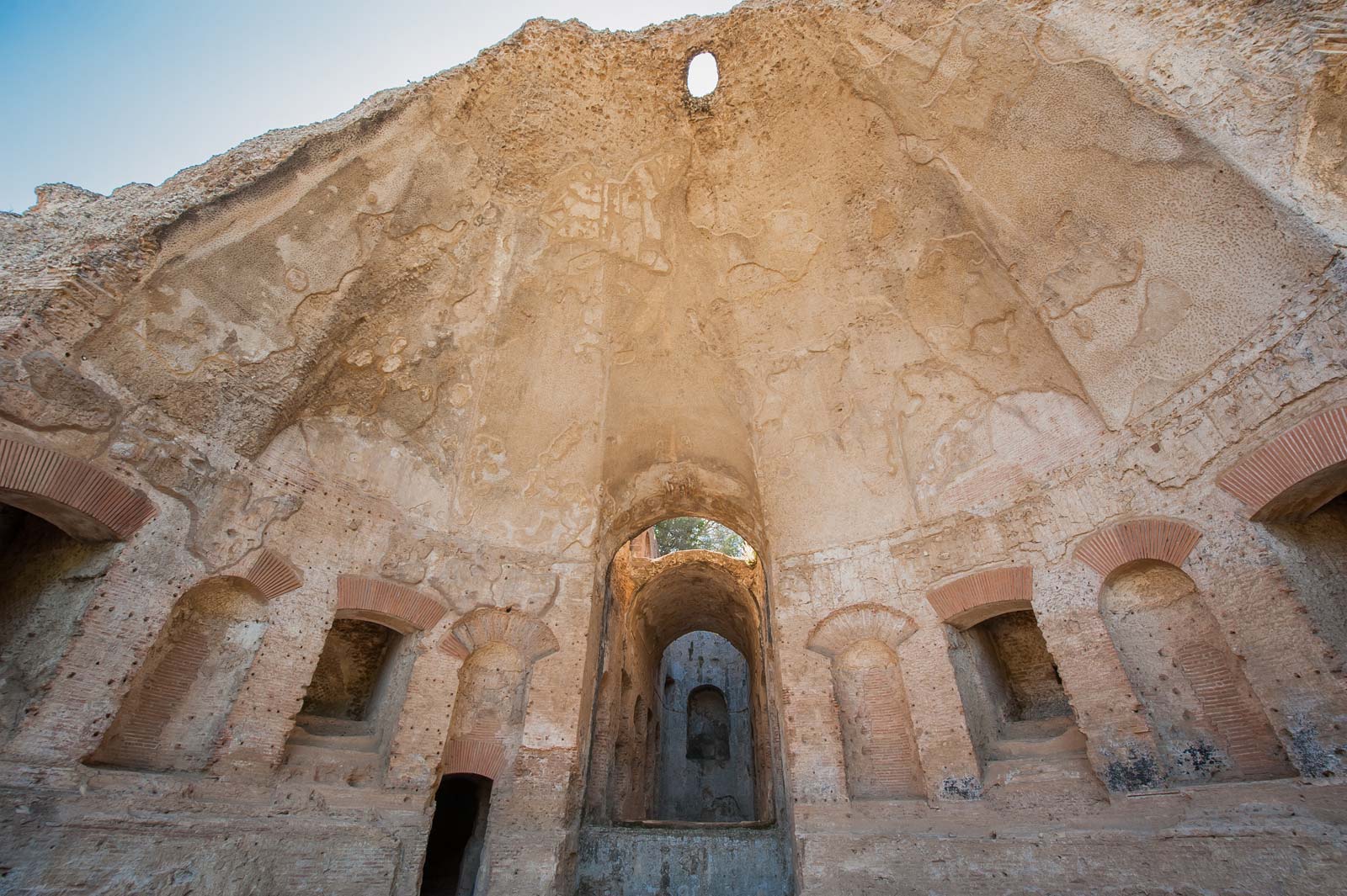 From Rome: Villa D'Este and Hadrian's Villa Tivoli Day Tour