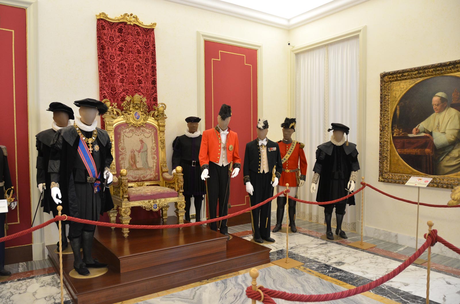 Exclusive Tour of the Pope's Summer Residence in Castel Gandolfo