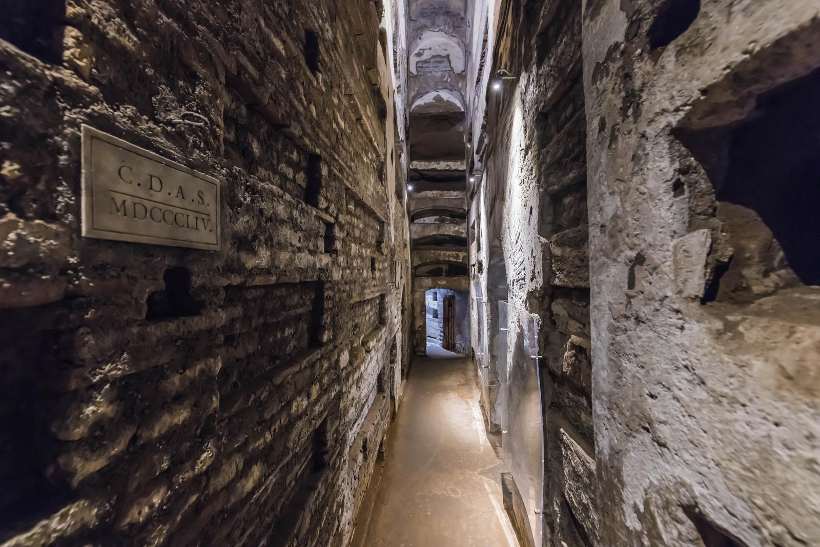 Roma incontaminata - Visita guidata delle Catacombe, via Appia e la campagna romana