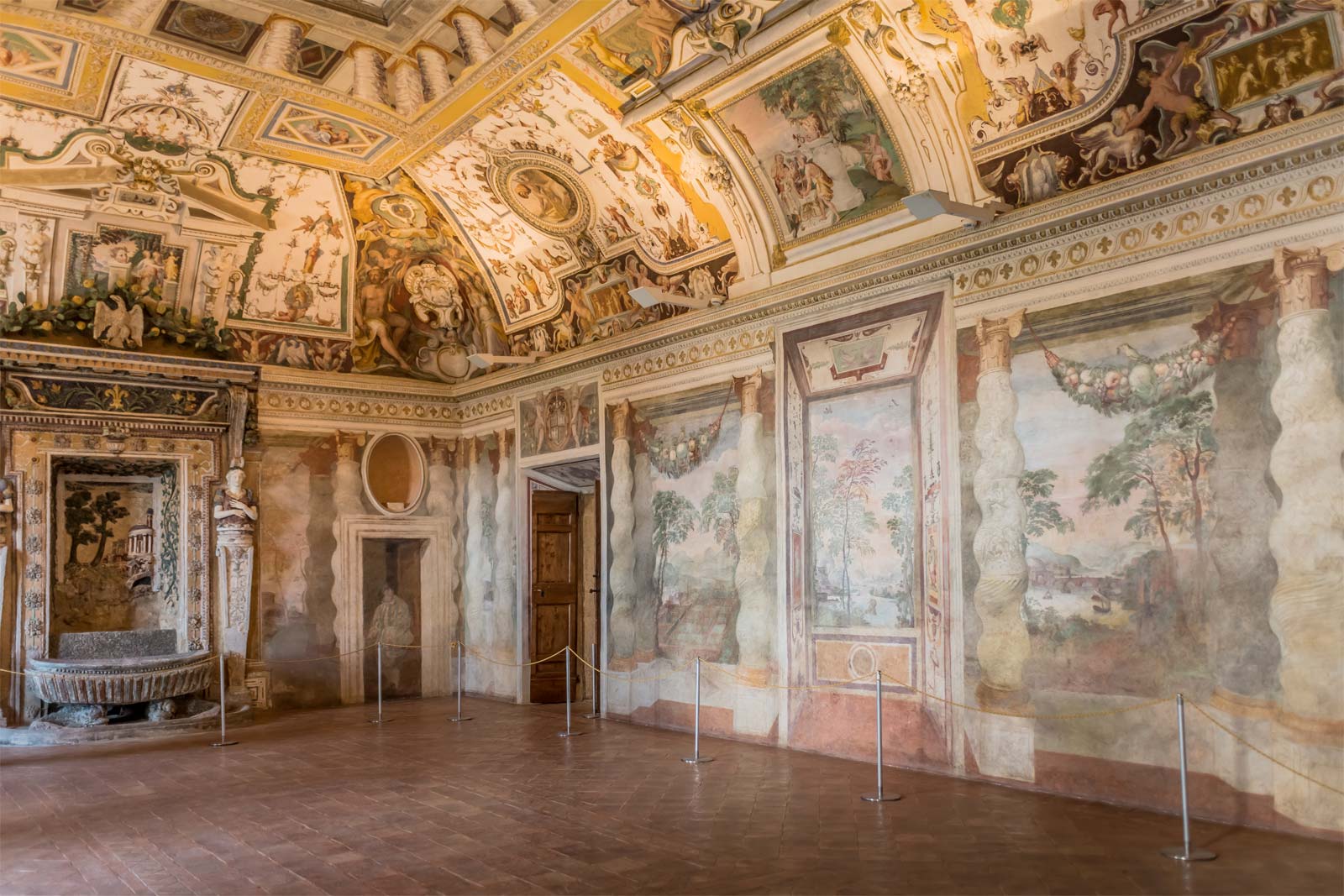 Encantadora excursión de un día desde Roma: Tivoli - Villa Adriana y Villa d'Este con almuerzo inc