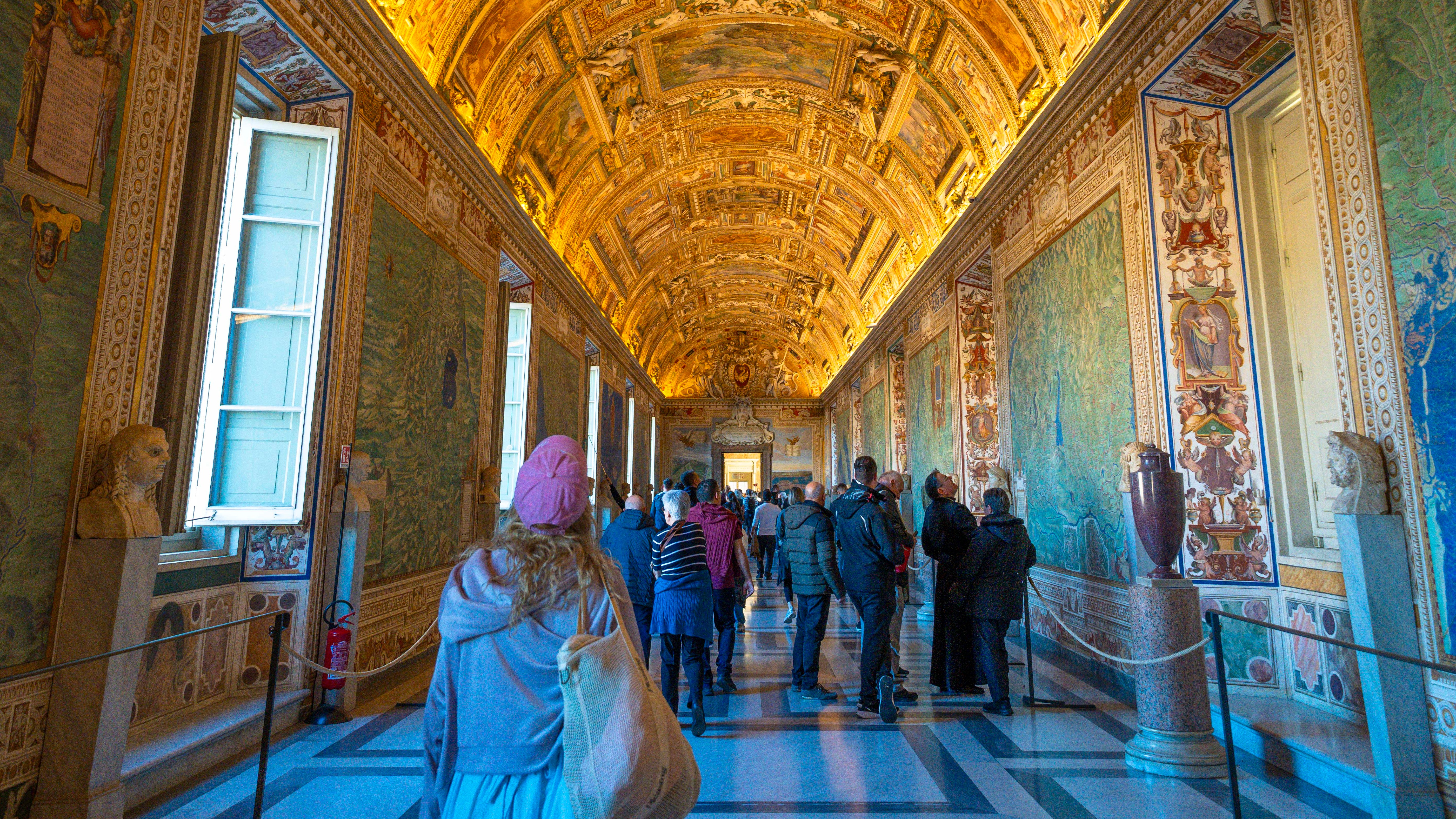 Tour completo del Vaticano salta-la-fila: Musei Vaticani, Cappella Sistina e Basilica di San Pietro.